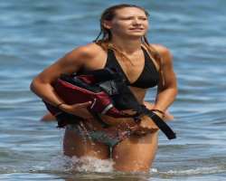 In her spare time, the actress loves adventure sports like swimming, hiking, surfing, and horseback riding.
